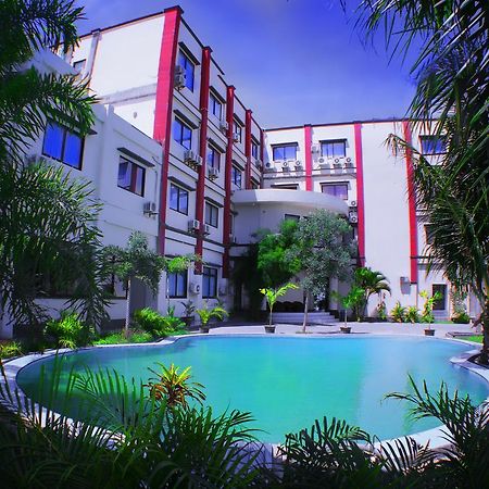Grand Duta Hotel Παλού Εξωτερικό φωτογραφία