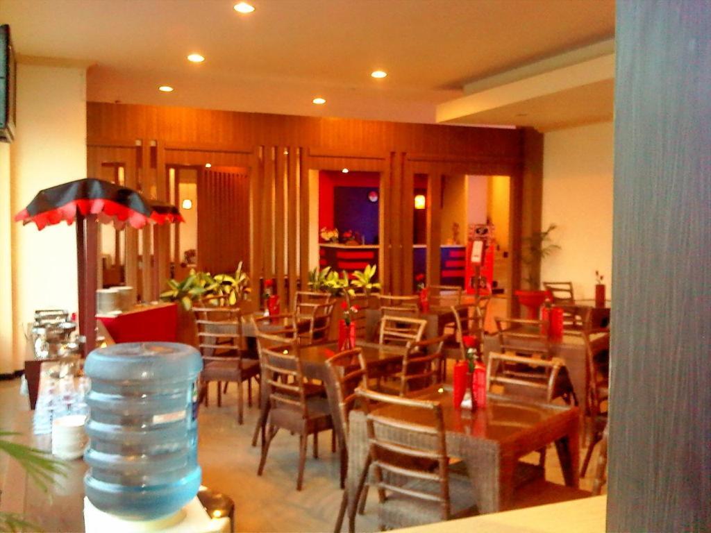 Grand Duta Hotel Παλού Εξωτερικό φωτογραφία